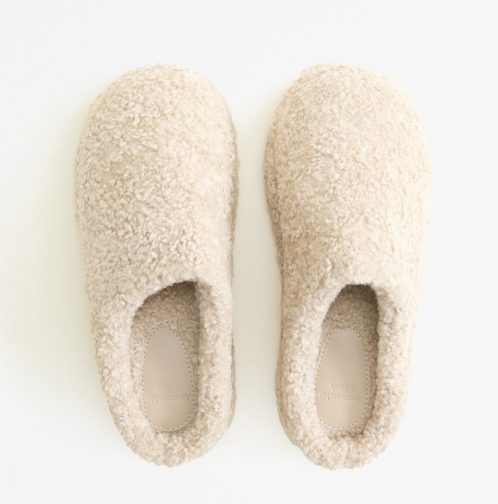 Abercrombie & fitch Shepra slippers closed toe - Picture 2 of 5